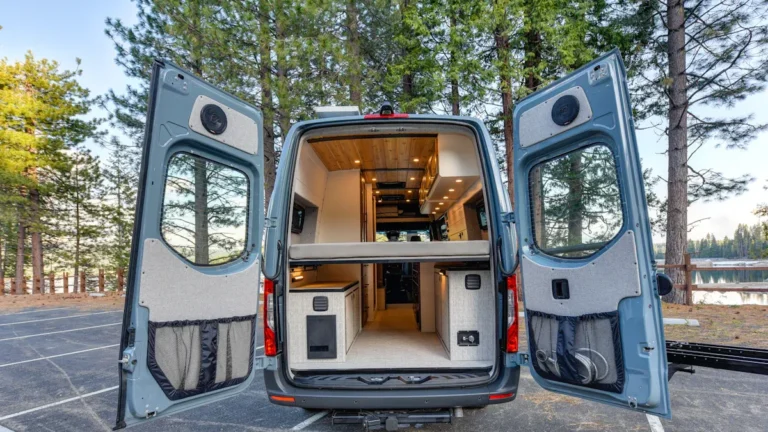 5 Tips for Choosing a Secure RV Hatch Lock