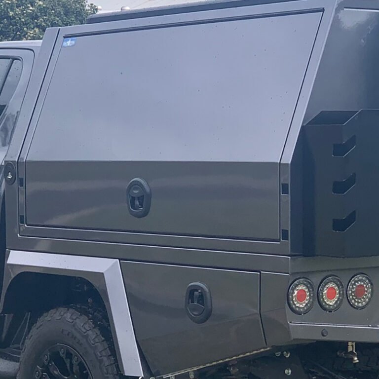 Canopy & toolbox JF7892